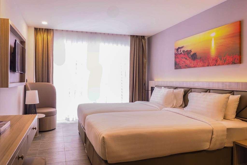 Clarion Hotel Patong Phuket Pokój zdjęcie